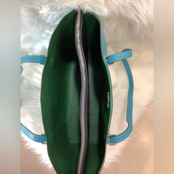 NWT! 🦋 COACH LEATHER MOLLIE TOTE - Picture 11 of 16